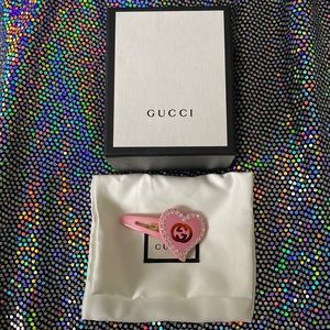 Pink Gucci hair clip